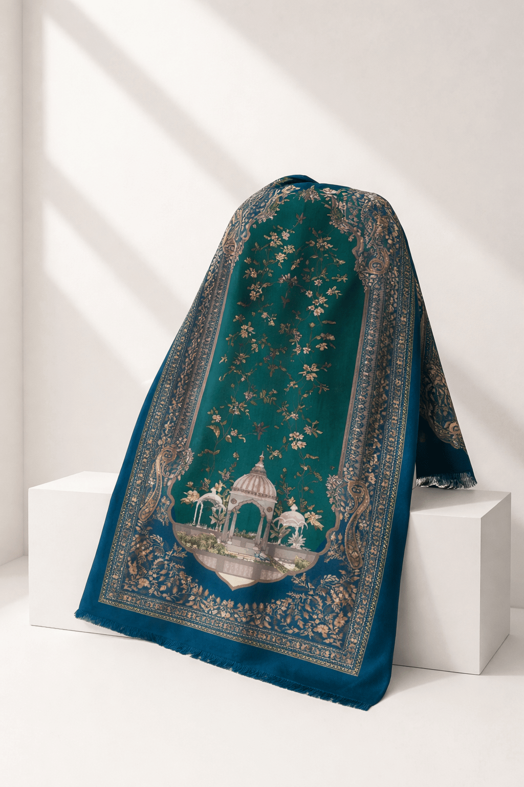 Mehr e zar Shawl