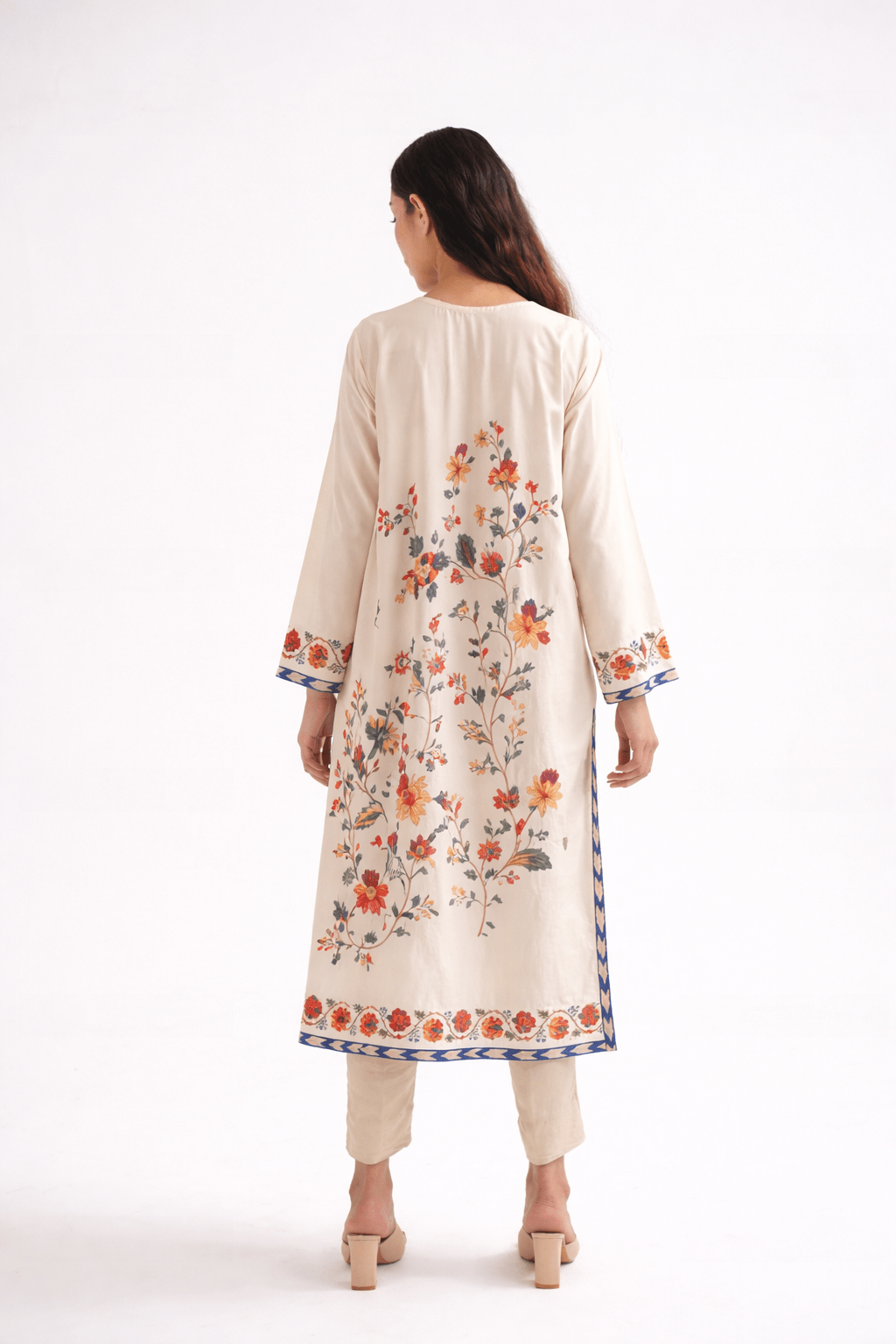Ivory Bloom Regent