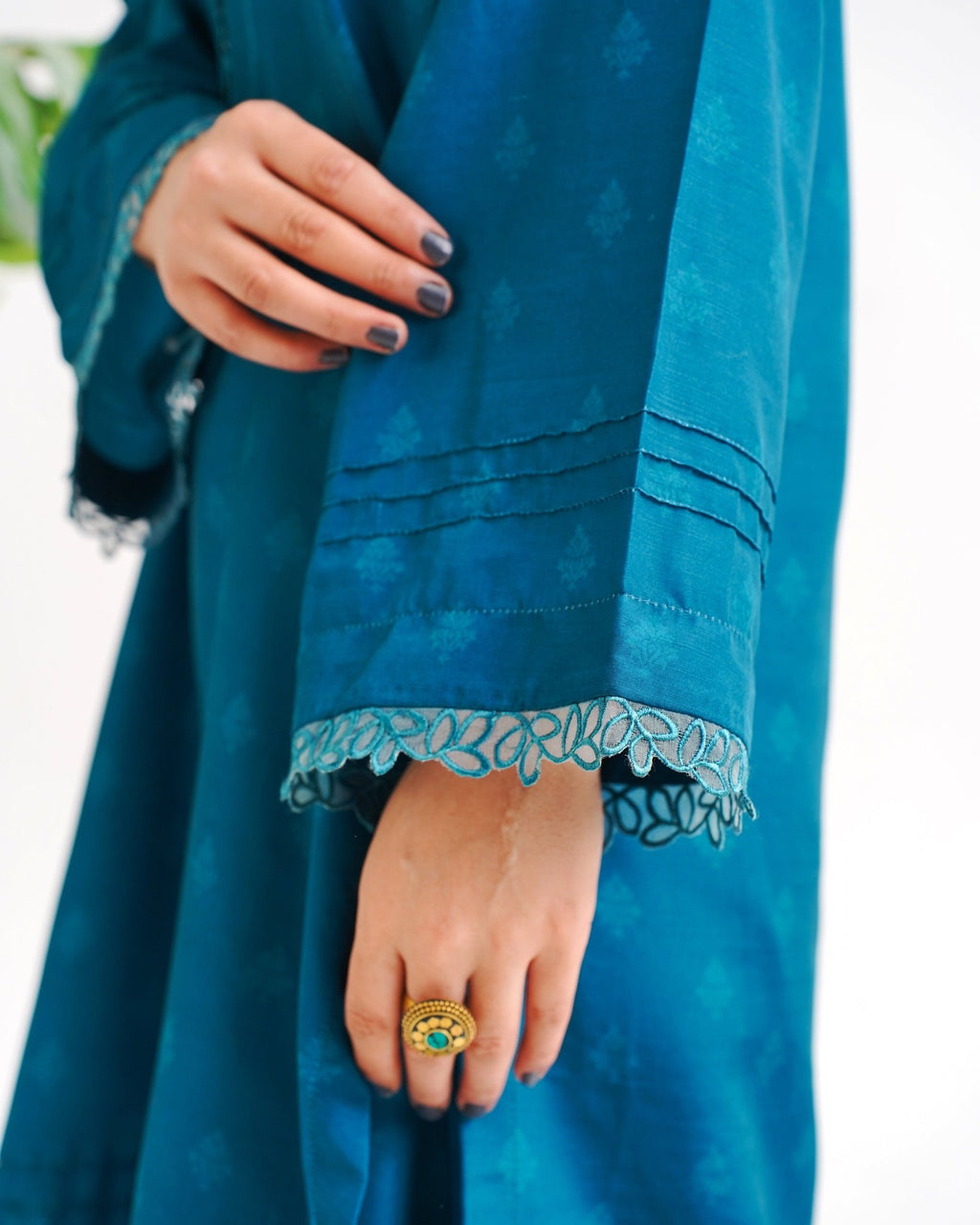 Zafira Teal Royale